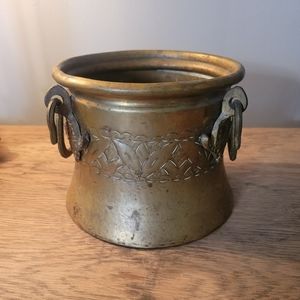 Old Antique Etched Hammered Brass Bronze Pot Planter Bucket Cast Iron Handles
